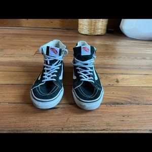 Vans SK8-HI High Tops in Black